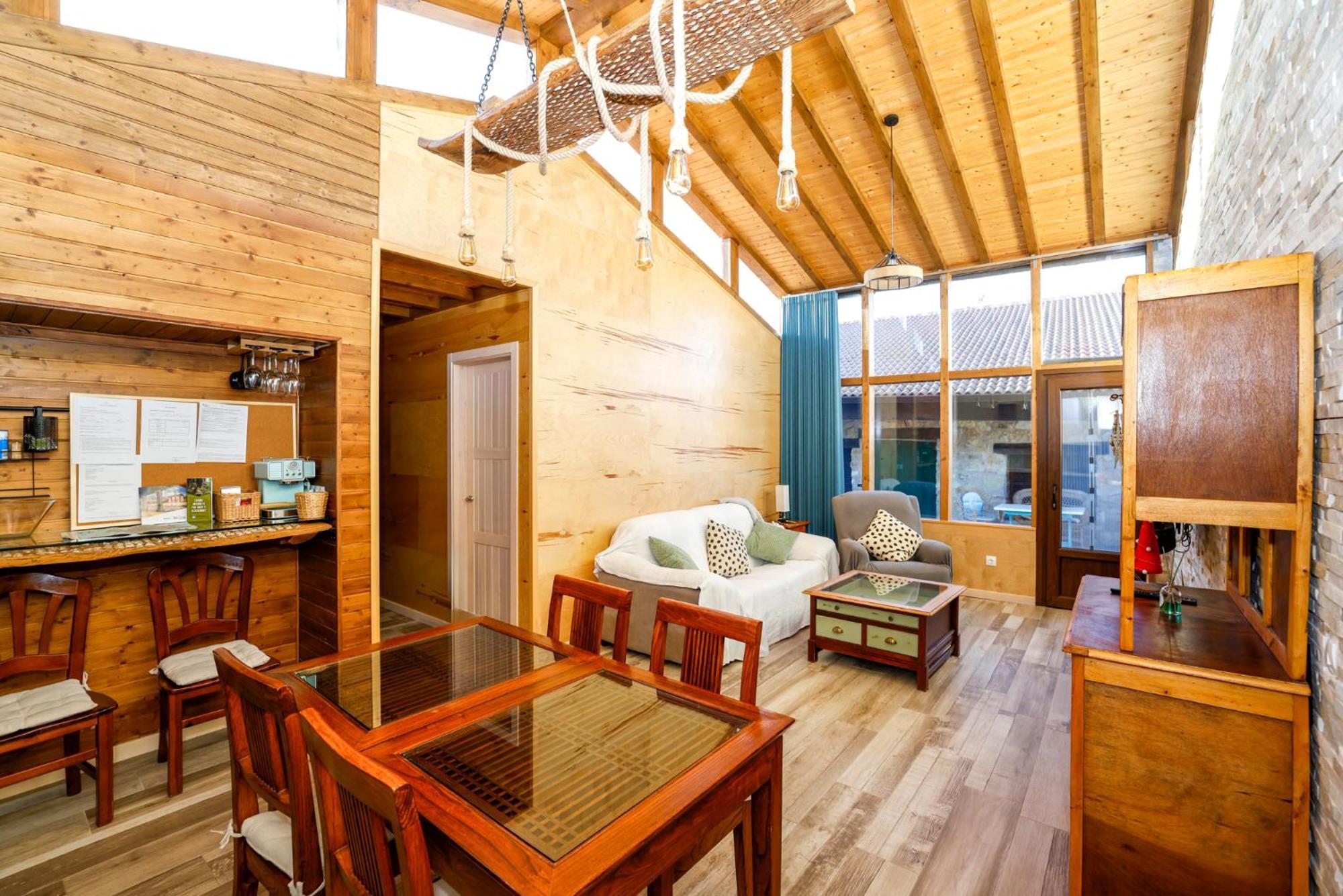 El Rincon De Rosina Holiday home Sequera de Fresno